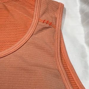 Men’s Lululemon soft orange 🍊 tank *fresh*